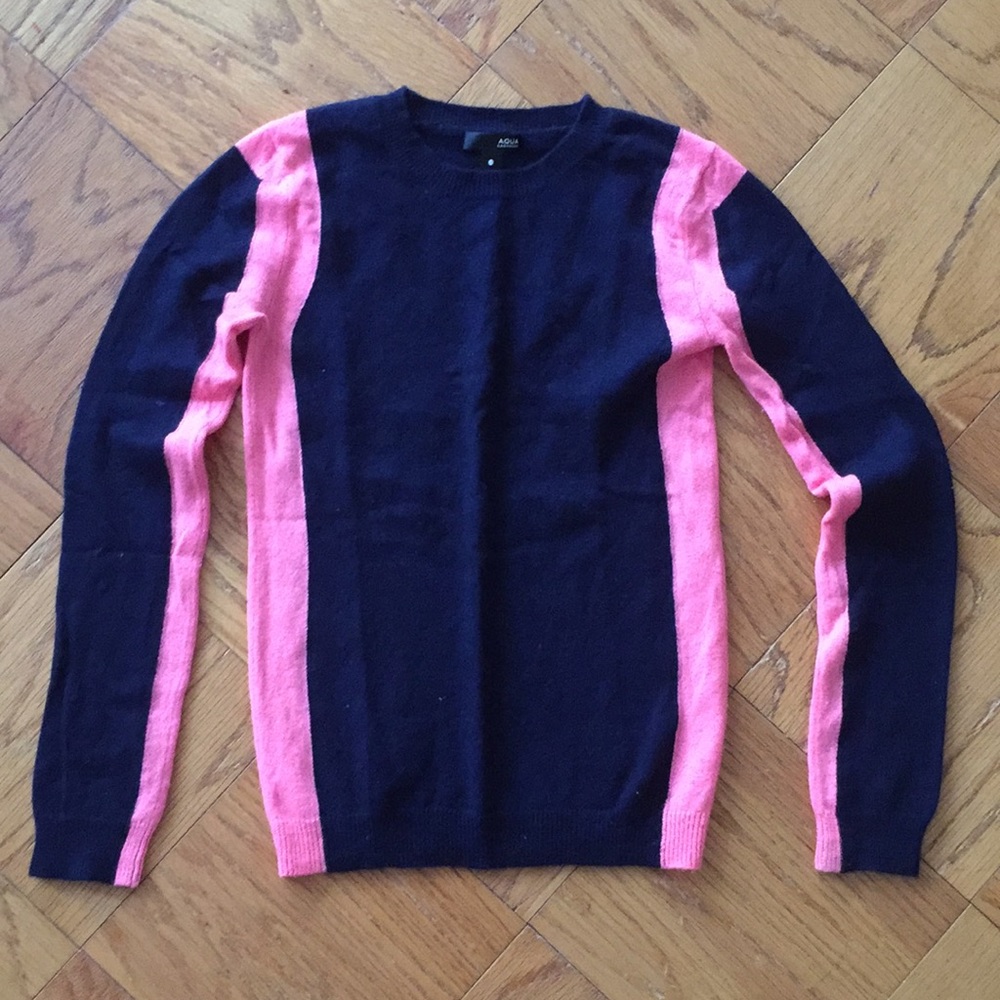 Aqua Cashmere navy and pink sweater